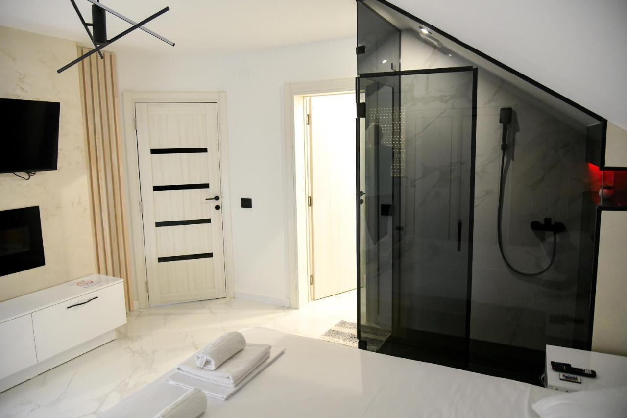 Pansion Eden Hotel Ni Kültér fotó